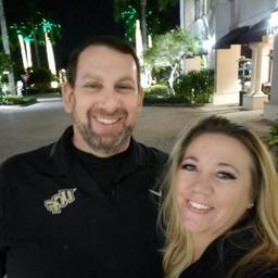 Beth and Griff of the Buy Sell Diva team
