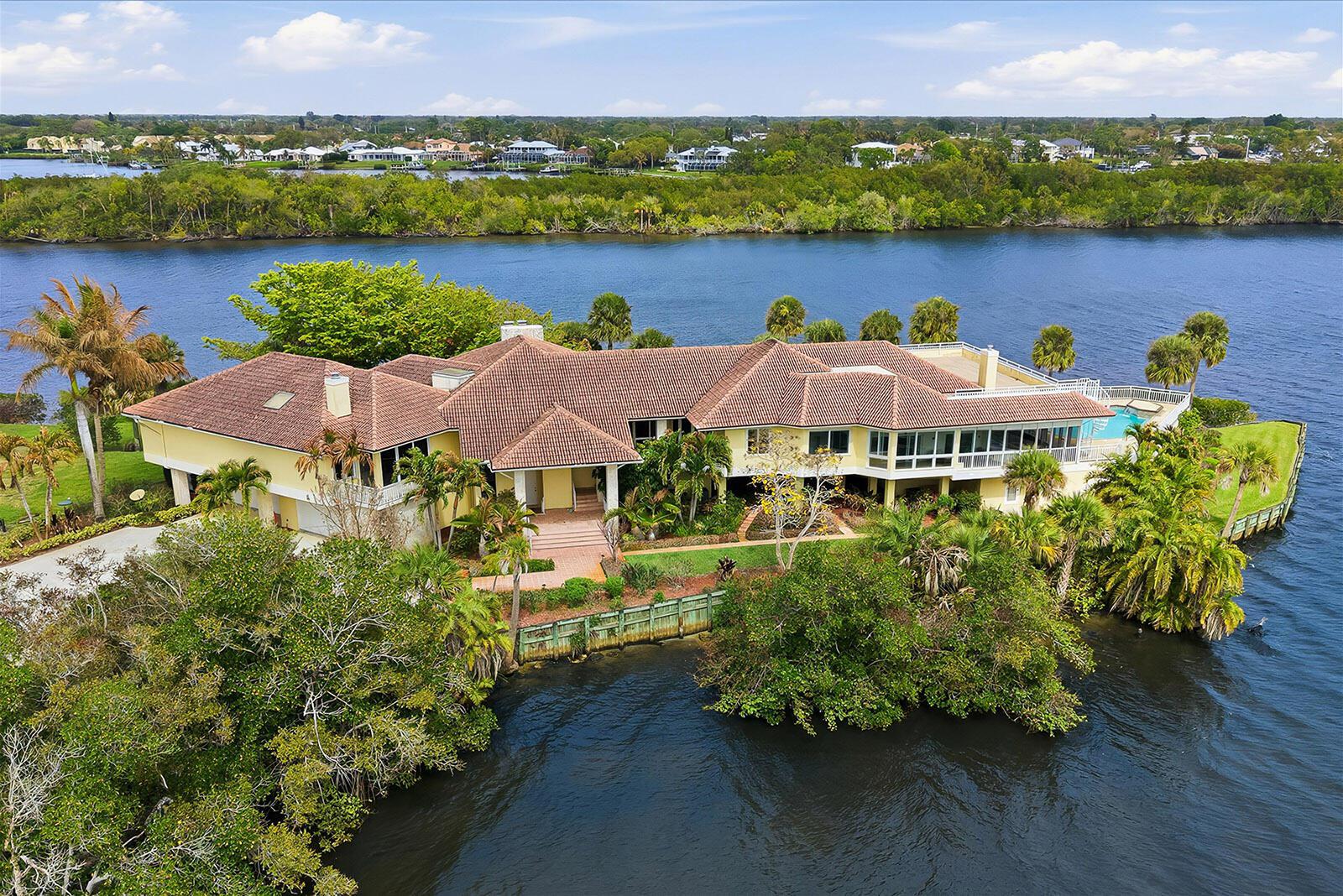12198 SE Riverbend Lane, Port St. Lucie, FL 34984