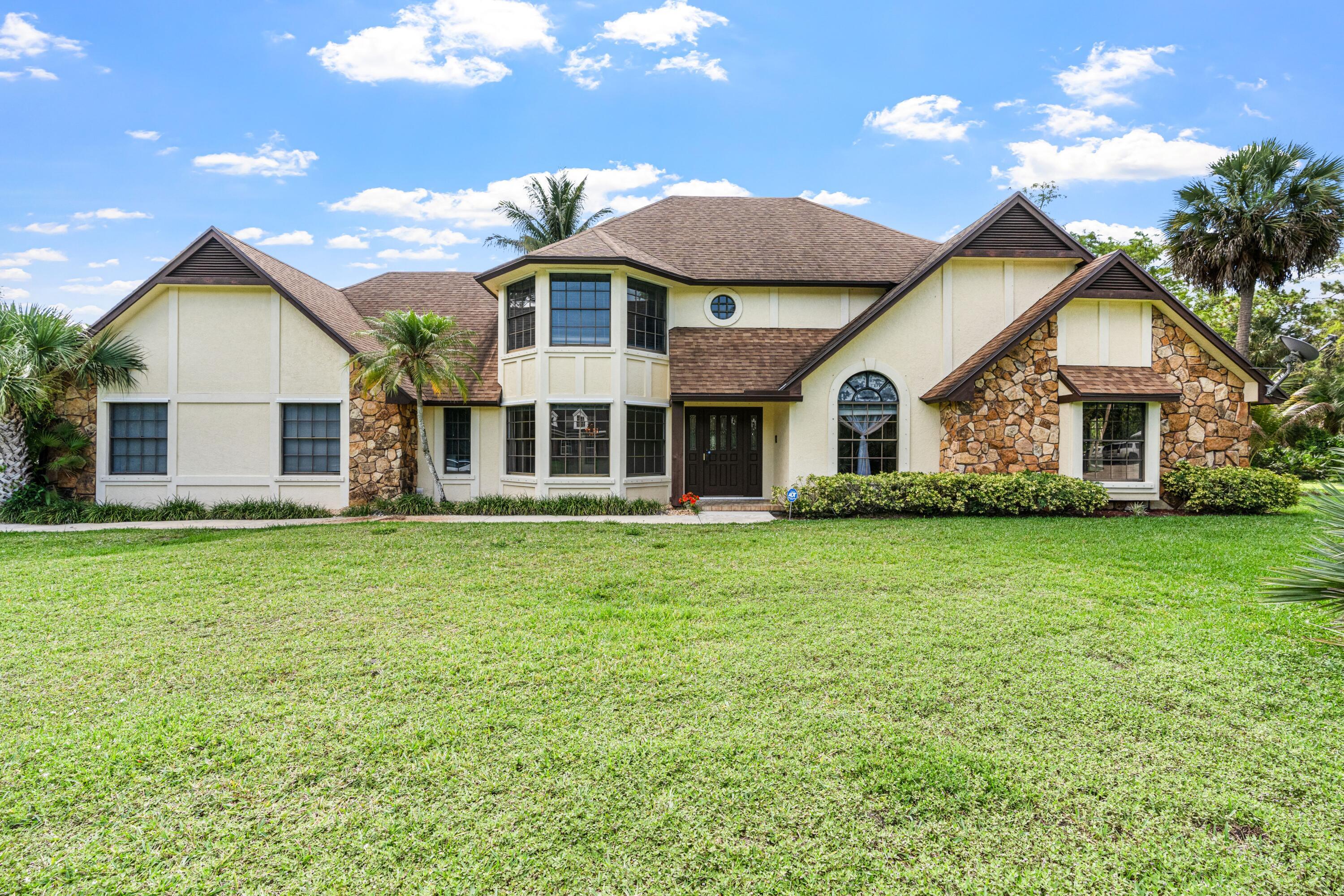 3693 Valley Park Way, Wellington, FL 33467