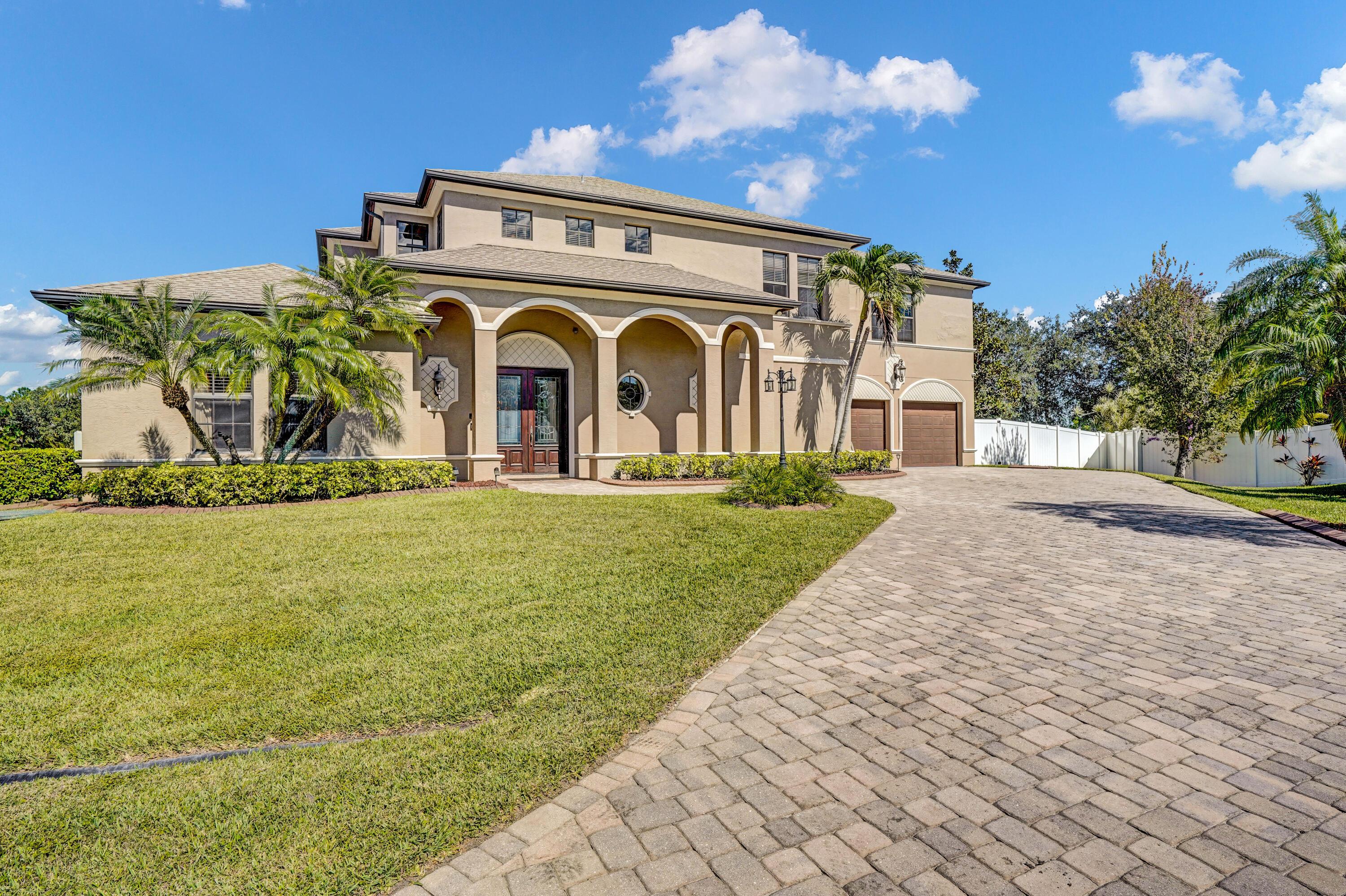 5811 NW Blue Bonnet Court, Port St. Lucie, FL 34986
