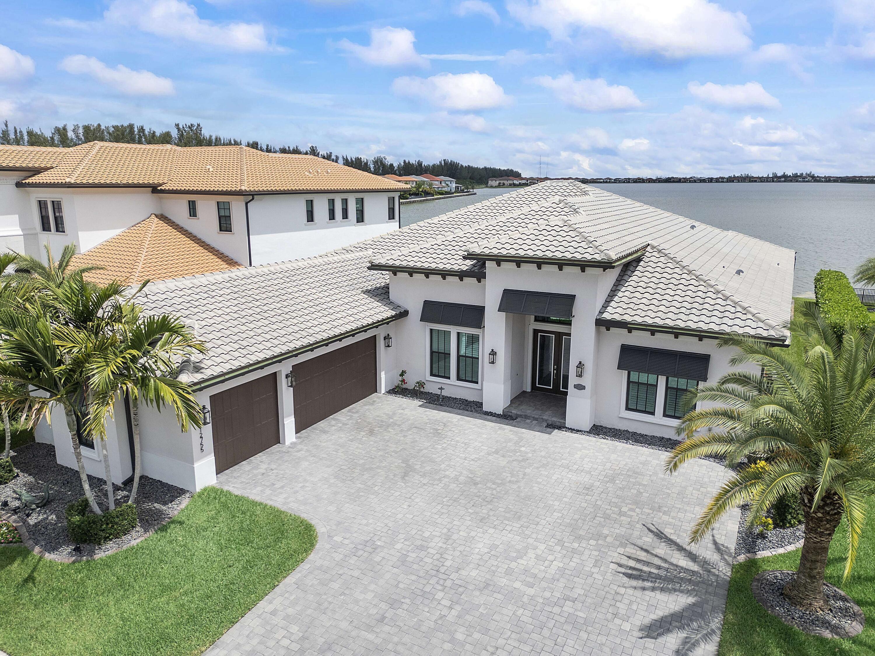 12755 S Parkland Bay Trail, Parkland, FL 33076