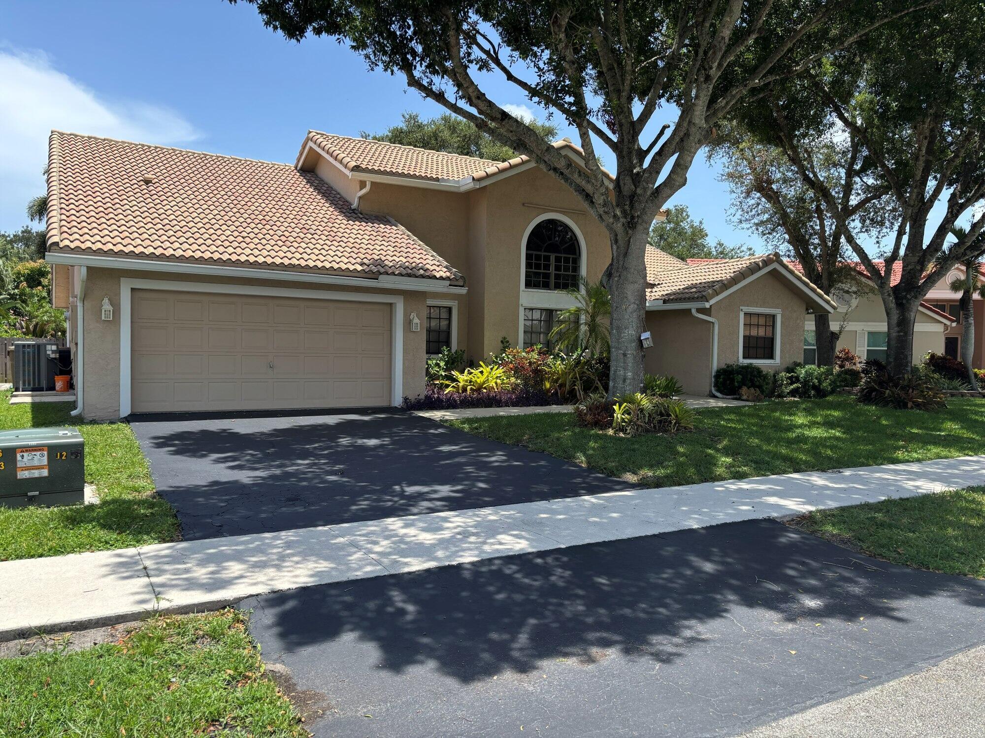 3145 Peachtree Way, Davie, FL 33328