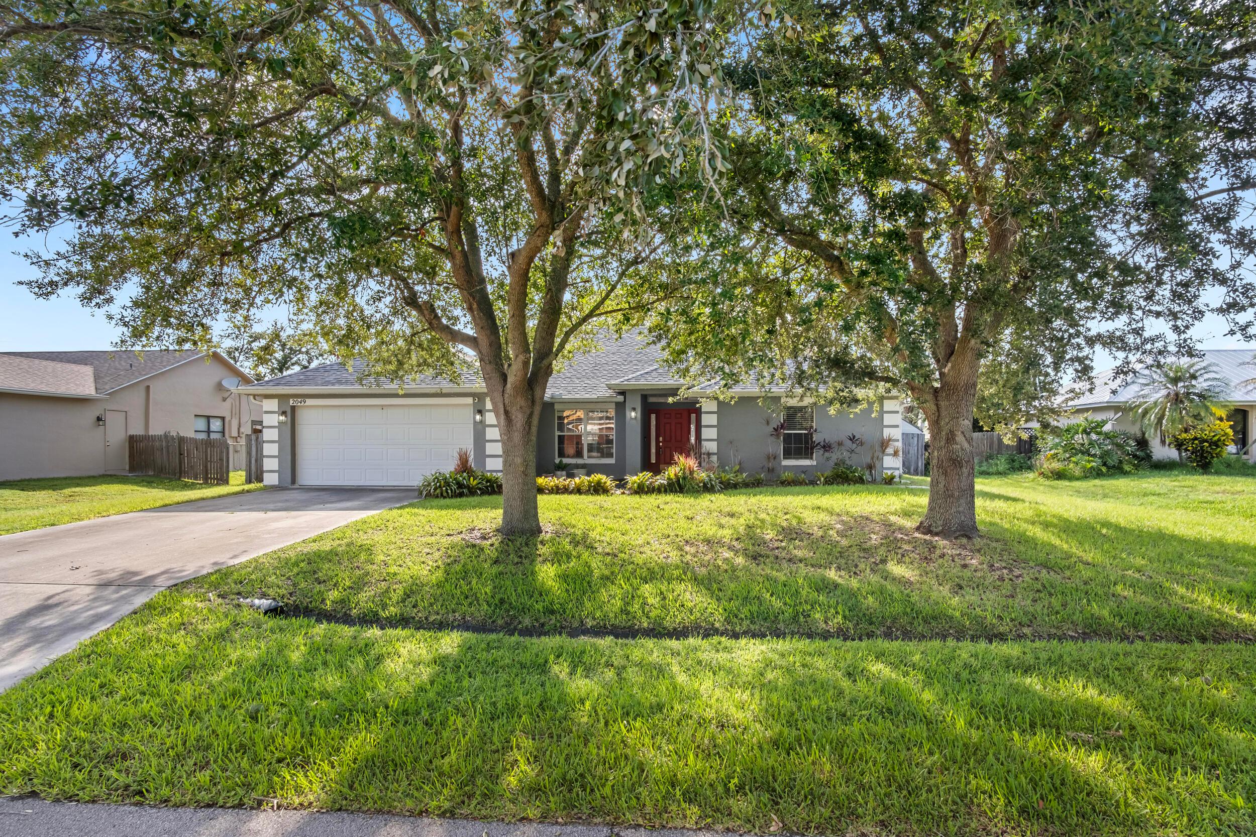 2049 SW Capeador Street, Port St. Lucie, FL 34953