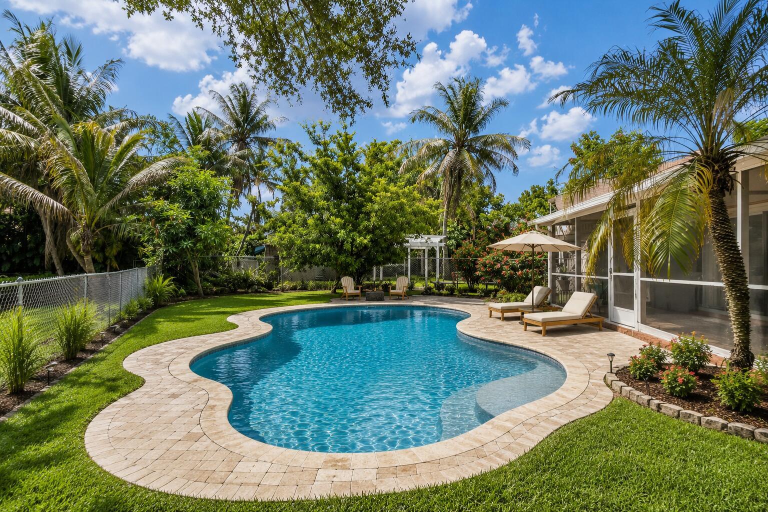 3930 NW 79th Way, Davie, FL 33024