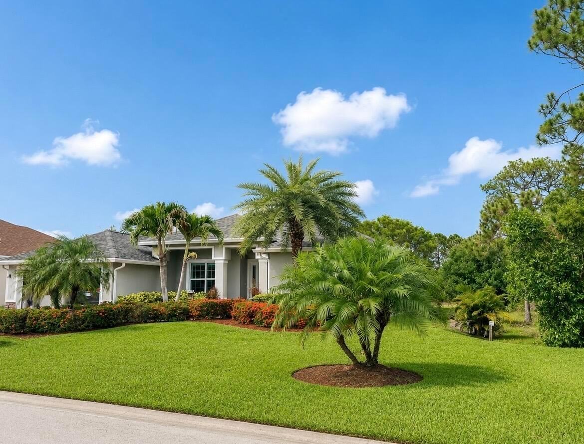367 SW Vista Lake Drive, Port St. Lucie, FL 34953