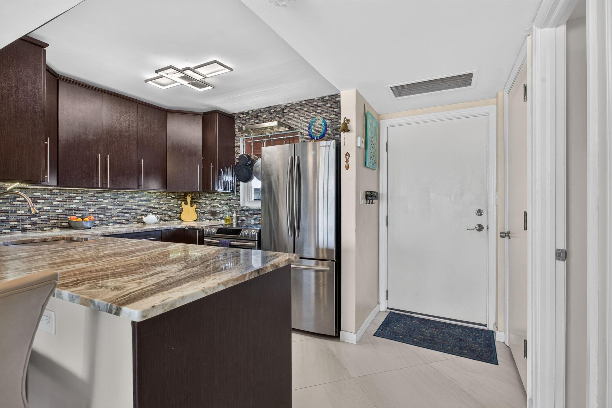 801 S Federal Highway 1103, Pompano Beach, FL 33062