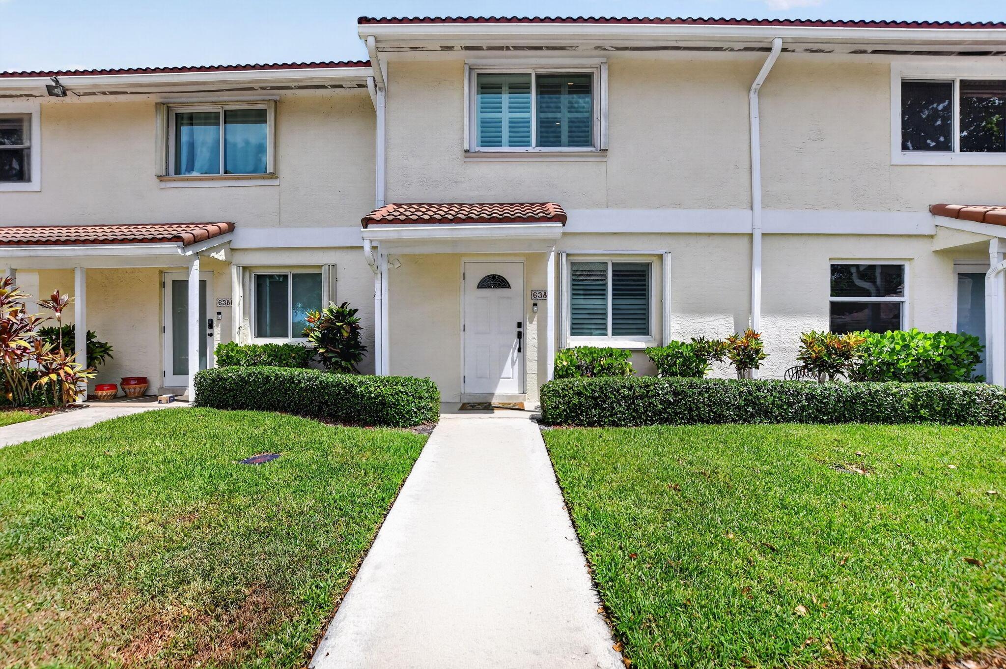6388 Boca Circle, Boca Raton, FL 33433