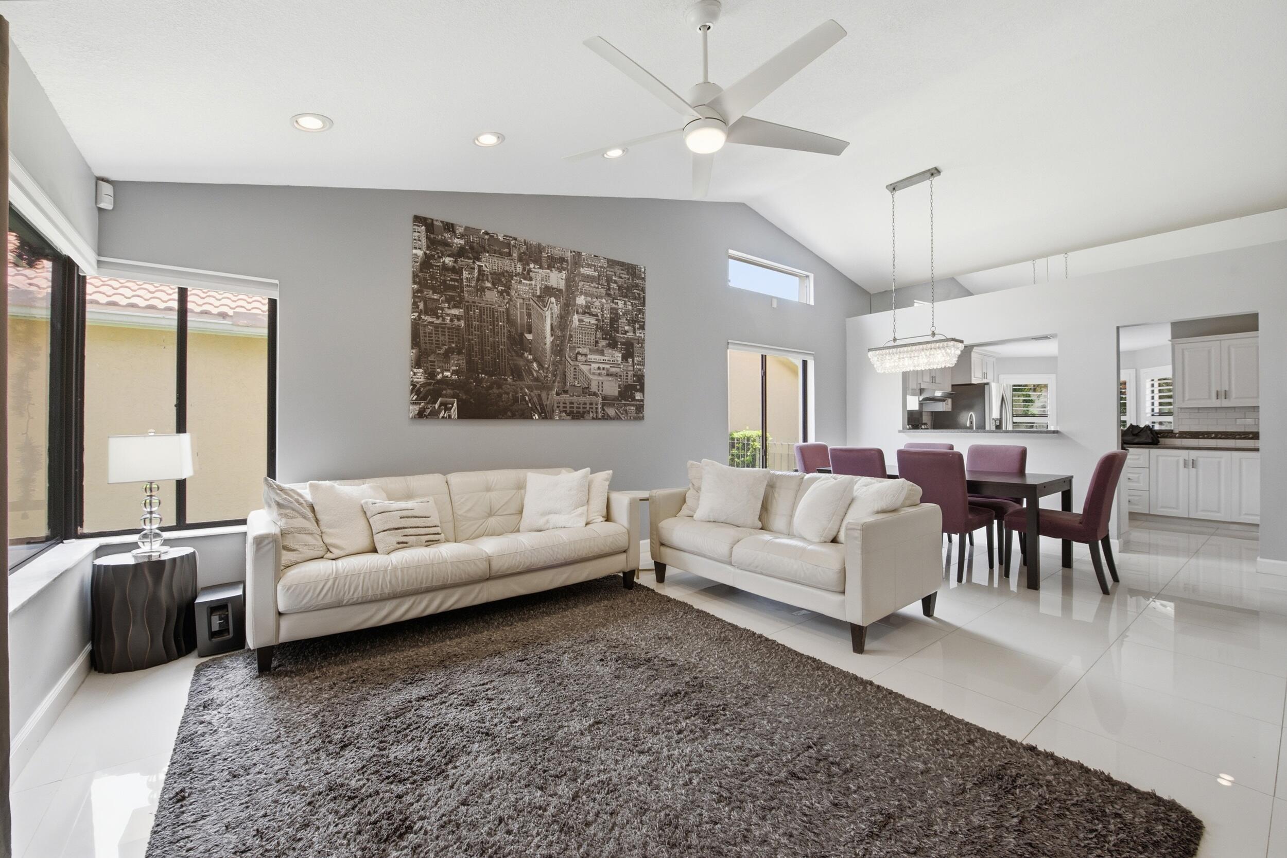 10577 Mendocino Lane, Boca Raton, FL 33428