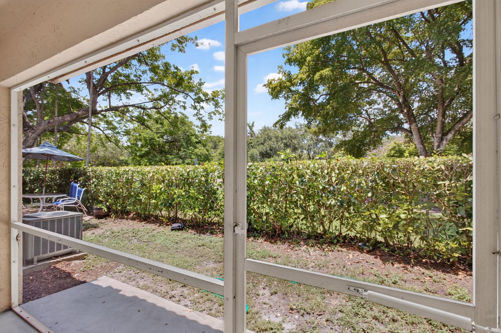 11451 Lakeview Drive 3a, Coral Springs, FL 33071