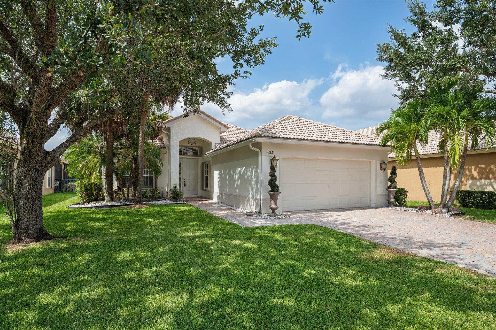 11289 NW 65th Manor, Parkland, FL 33076