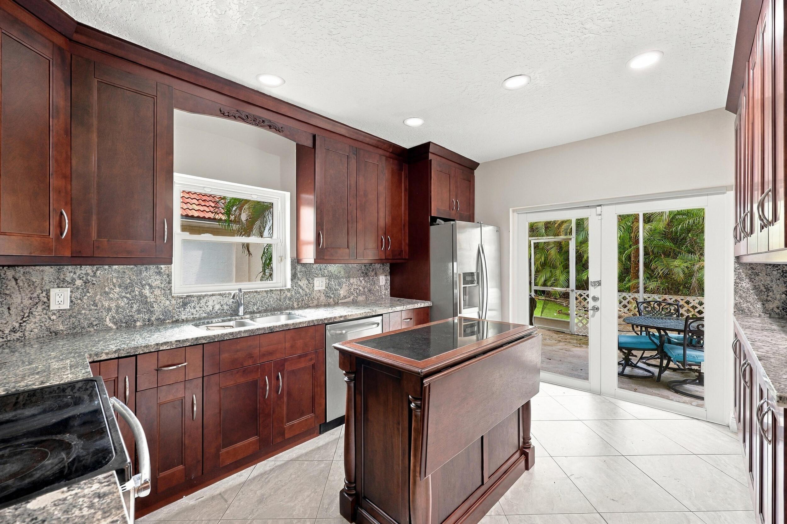 3601 WILDERNESS Way, Coral Springs, FL 33065